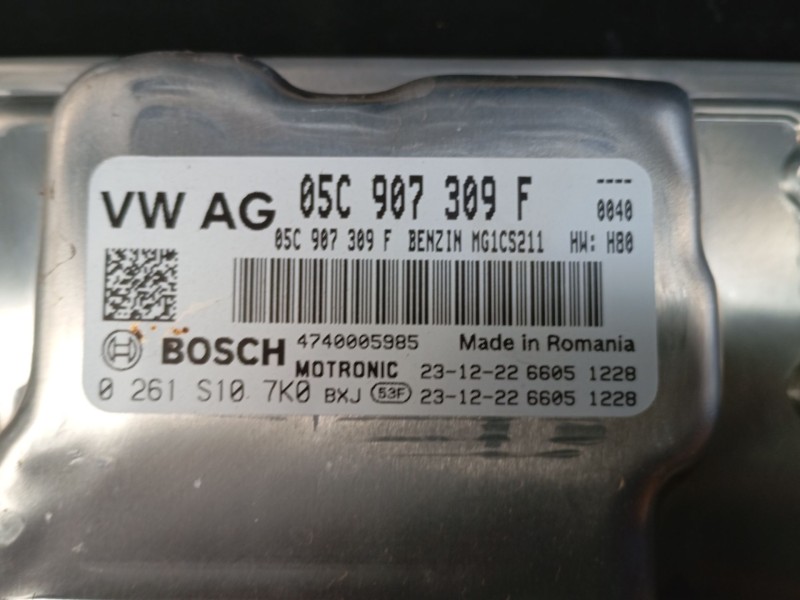 Recambio de centralita motor uce para skoda fabia iv (pj3) 1.0 tsi referencia OEM IAM 05C907309F 0261S107K0 
