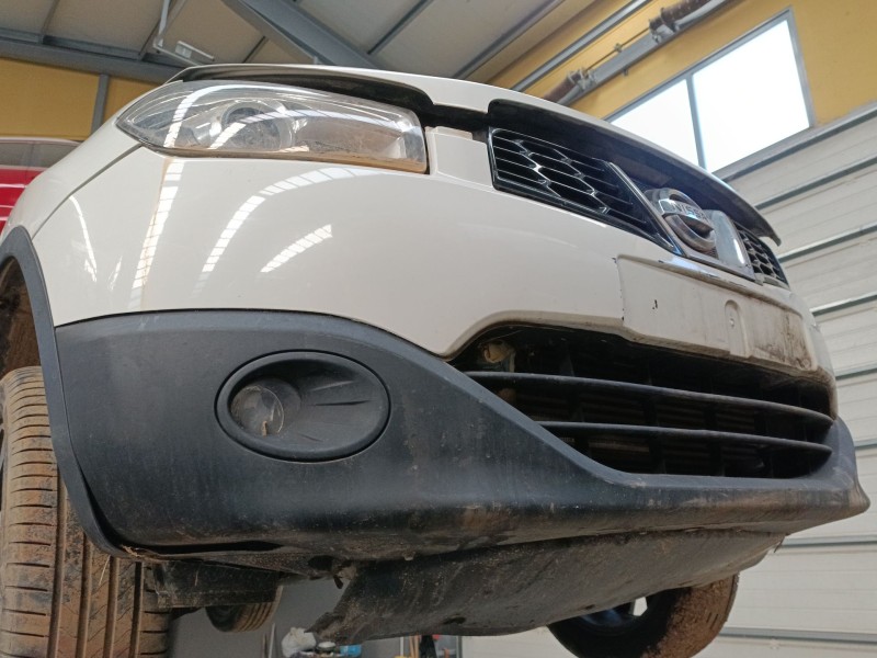 Recambio de paragolpes delantero para nissan qashqai i (j10, nj10) 2.0 dci a las 4 ruedas referencia OEM IAM   