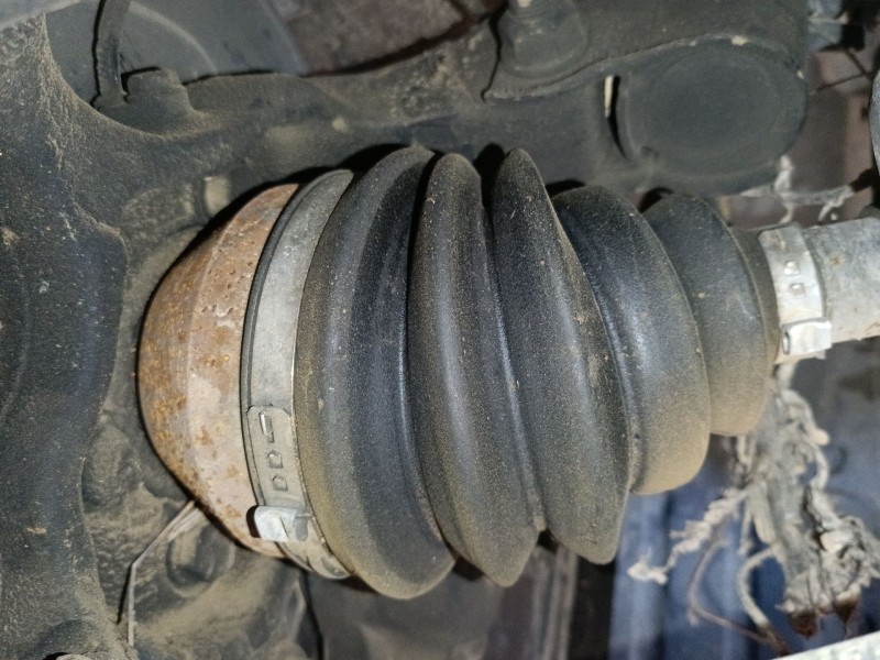 Recambio de transmision delantera izquierda para nissan qashqai i (j10, nj10) 2.0 dci a las 4 ruedas referencia OEM IAM   