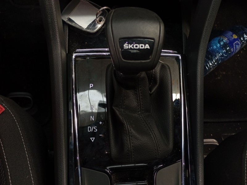 Recambio de palanca cambio para skoda karoq (nu7, nd7) 1.5 tsi referencia OEM IAM   