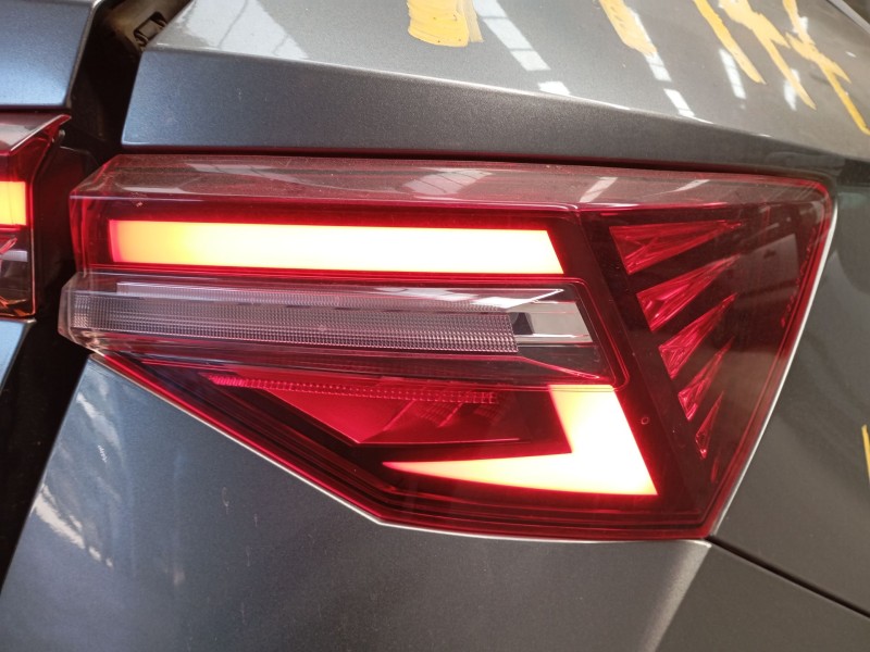 Recambio de piloto trasero derecho para skoda karoq (nu7, nd7) 1.5 tsi referencia OEM IAM   