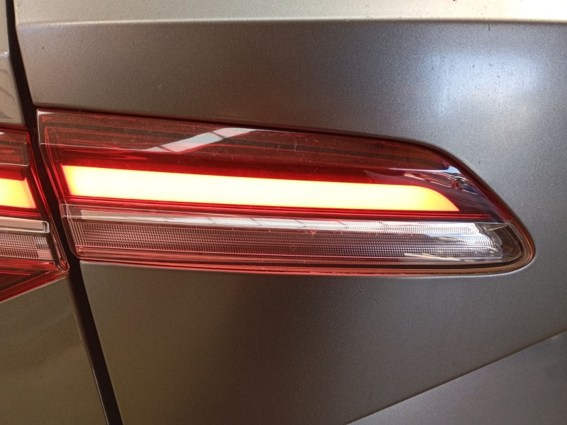 Recambio de piloto trasero izquierdo porton para skoda karoq (nu7, nd7) 1.5 tsi referencia OEM IAM   