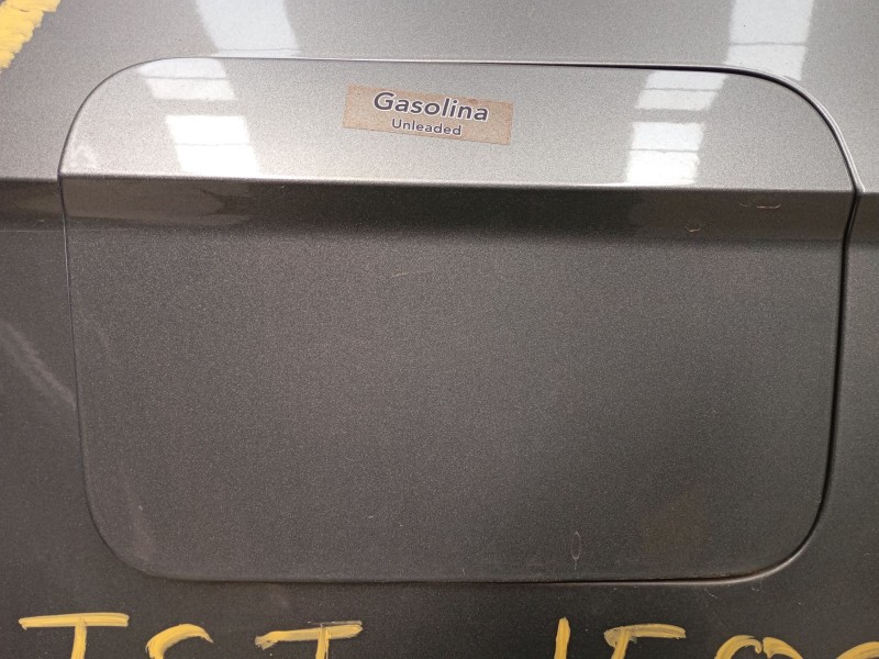 Recambio de tapa exterior combustible para skoda karoq (nu7, nd7) 1.5 tsi referencia OEM IAM   