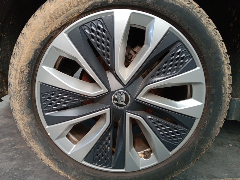 Recambio de juego llantas sin neumatico para skoda karoq (nu7, nd7) 1.5 tsi referencia OEM IAM 18 PULGADAS  