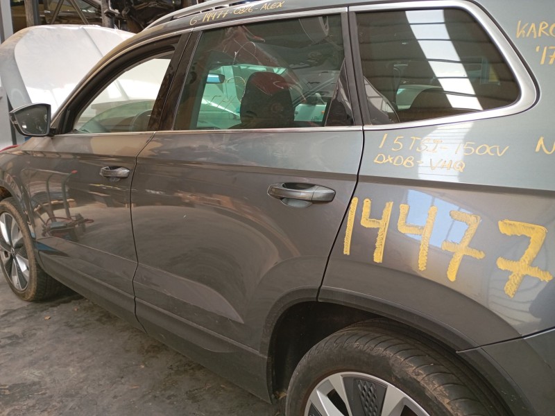 Recambio de puerta trasera izquierda para skoda karoq (nu7, nd7) 1.5 tsi referencia OEM IAM   