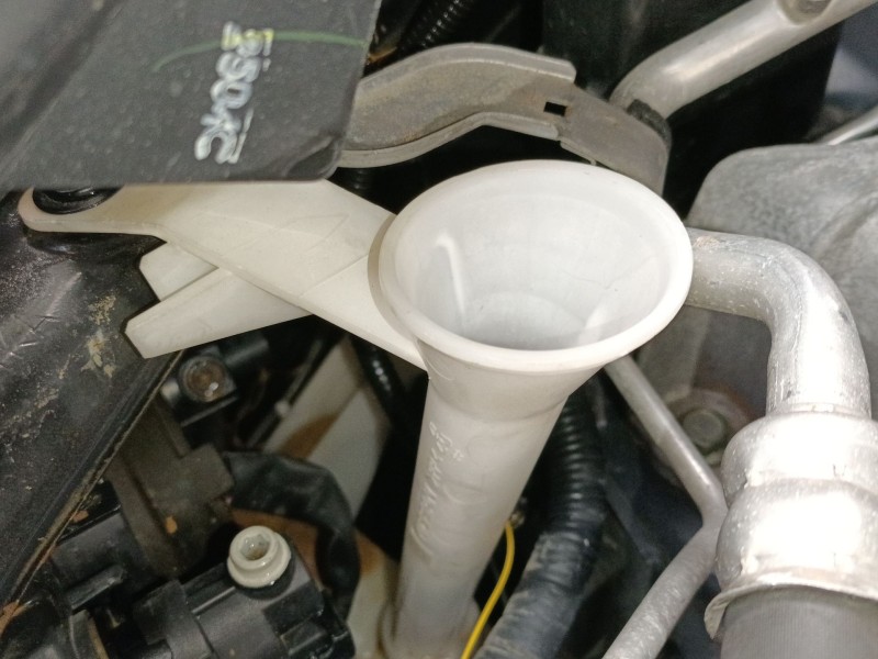 Recambio de deposito limpia para nissan juke (f15) 1.6 referencia OEM IAM   