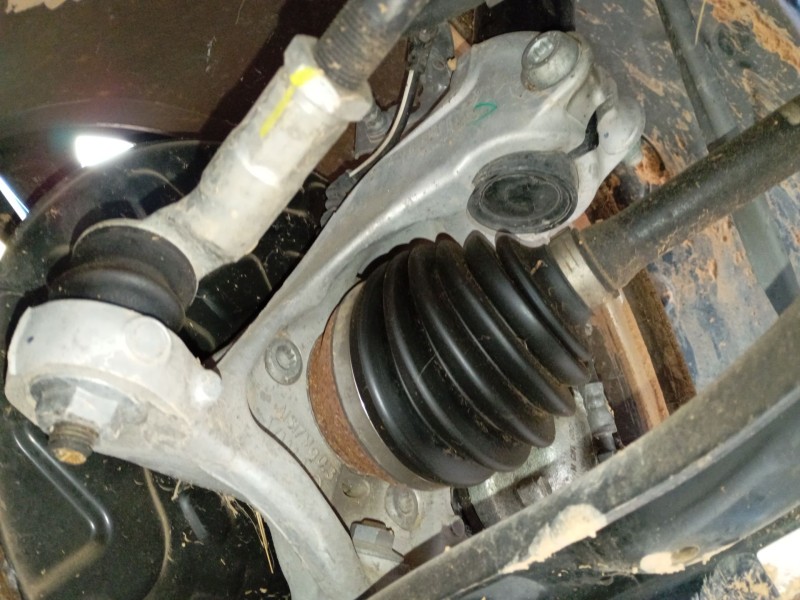 Recambio de mangueta delantera izquierda para skoda karoq (nu7, nd7) 1.5 tsi referencia OEM IAM   