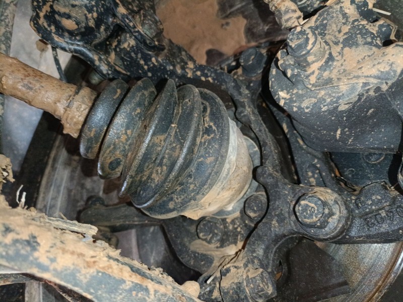 Recambio de mangueta delantera izquierda para nissan juke (f15) 1.6 referencia OEM IAM   