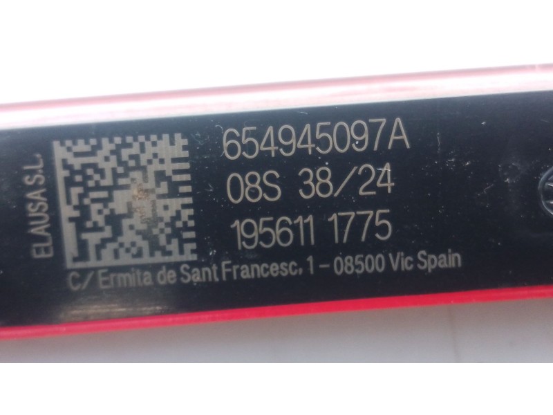 Recambio de luz central de freno para skoda kamiq (nw4) 1.5 tsi referencia OEM IAM   