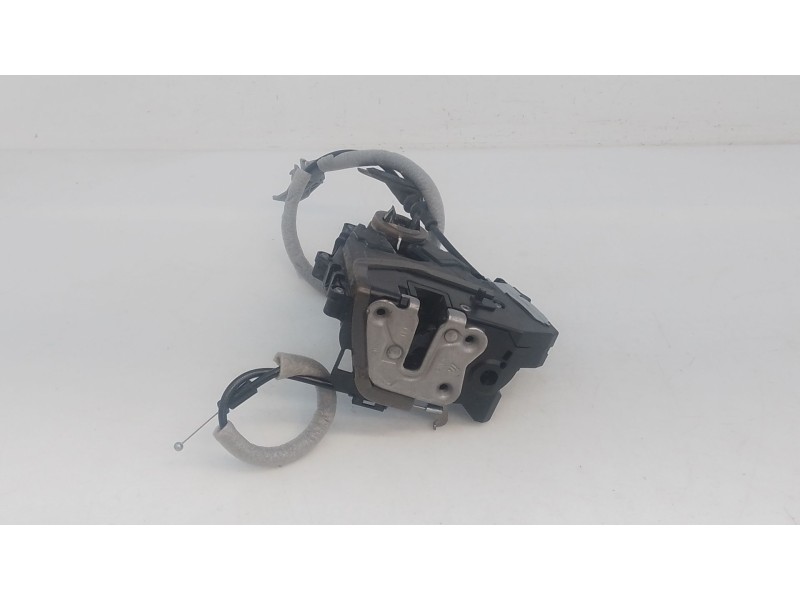 Recambio de cerradura puerta trasera izquierda para renault captur ii (hf_) e-tech 160 referencia OEM IAM   