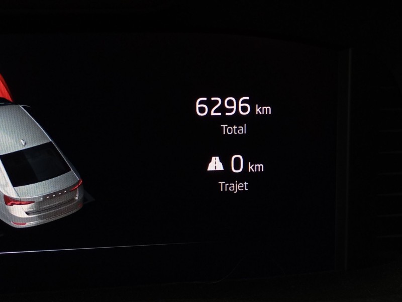skoda octavia iv (nx3, nn3, pv3) del año 2024