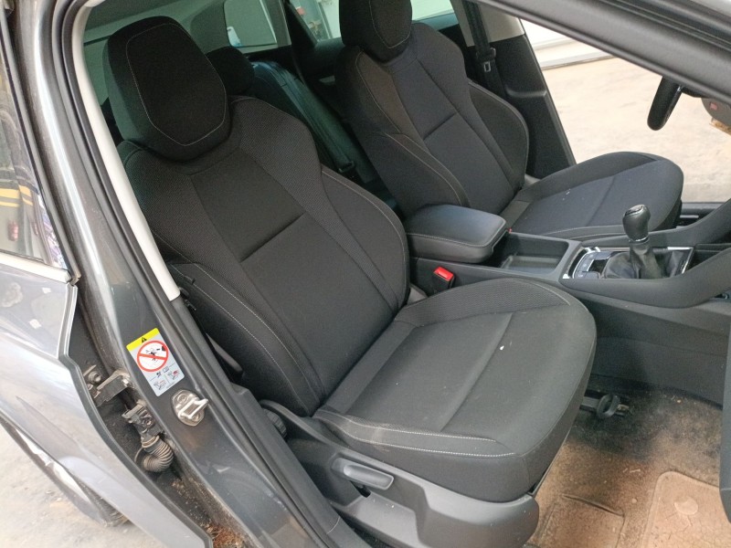 skoda karoq (nu7, nd7) del año 2023