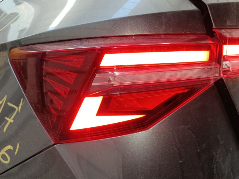 Recambio de piloto trasero izquierdo para skoda karoq (nu7, nd7) 1.5 tsi referencia OEM IAM   