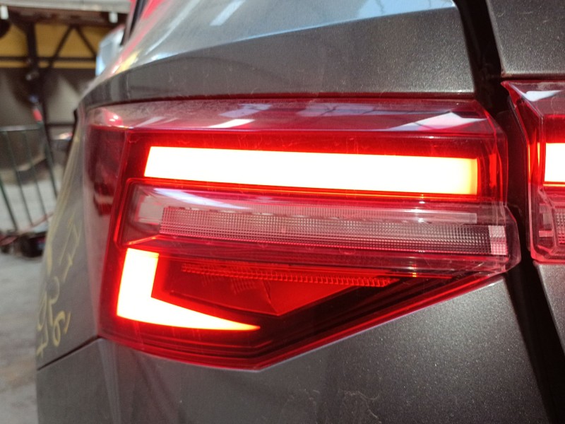 Recambio de piloto trasero izquierdo para skoda karoq (nu7, nd7) 1.5 tsi referencia OEM IAM   