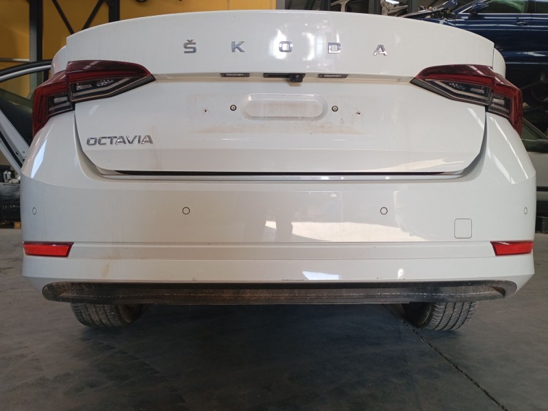 Recambio de paragolpes trasero para skoda octavia iv (nx3, nn3, pv3) 2.0 tdi referencia OEM IAM   