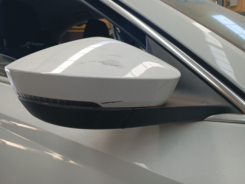 Recambio de retrovisor derecho electrico para skoda octavia iv (nx3, nn3, pv3) 2.0 tdi referencia OEM IAM   