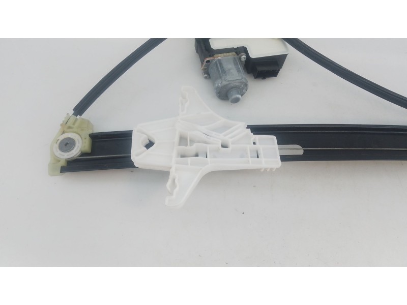 Recambio de elevalunas trasero derecho para volkswagen t-roc (a11, d11) 1.5 tsi referencia OEM IAM   