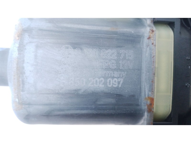 Recambio de elevalunas delantero derecho para volkswagen t-roc (a11, d11) 1.5 tsi referencia OEM IAM   