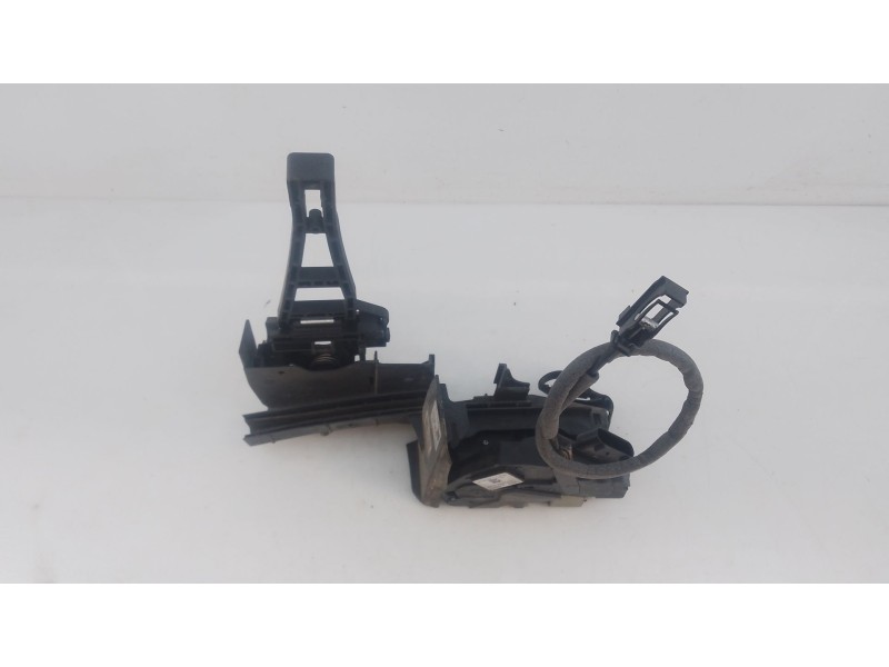 Recambio de cerradura puerta delantera izquierda para ford focus iii turnier 1.5 tdci referencia OEM IAM   