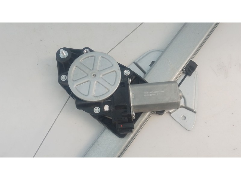 Recambio de elevalunas delantero izquierdo para maxus deliver 9 furgoneta 2.0 d (sv63c) referencia OEM IAM   