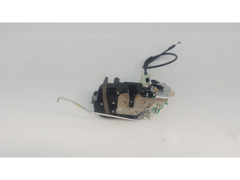 Recambio de cerradura puerta delantera izquierda para maxus deliver 9 furgoneta 2.0 d (sv63c) referencia OEM IAM   