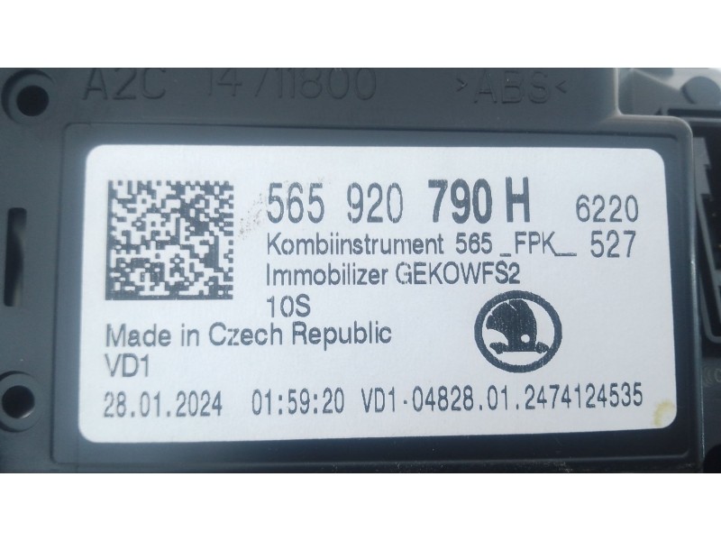 Recambio de cuadro instrumentos para skoda karoq (nu7, nd7) 1.5 tsi referencia OEM IAM 565920790H  