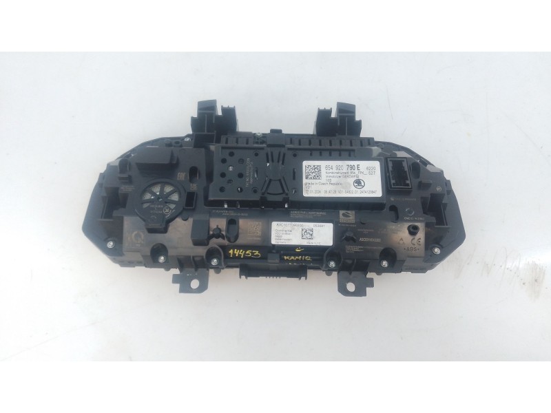 Recambio de cuadro instrumentos para skoda kamiq (nw4) 1.0 tsi referencia OEM IAM 654920790E  