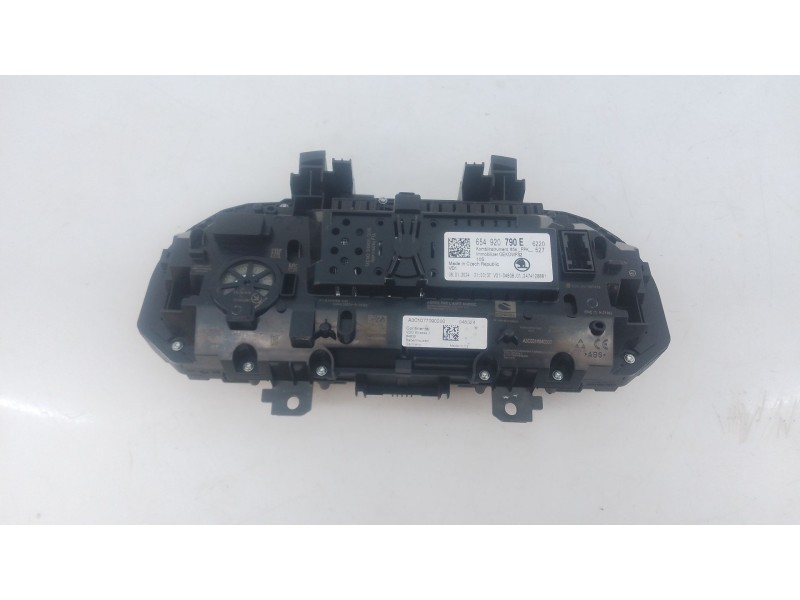 Recambio de cuadro instrumentos para skoda kamiq (nw4) 1.0 tsi referencia OEM IAM 654920790E  