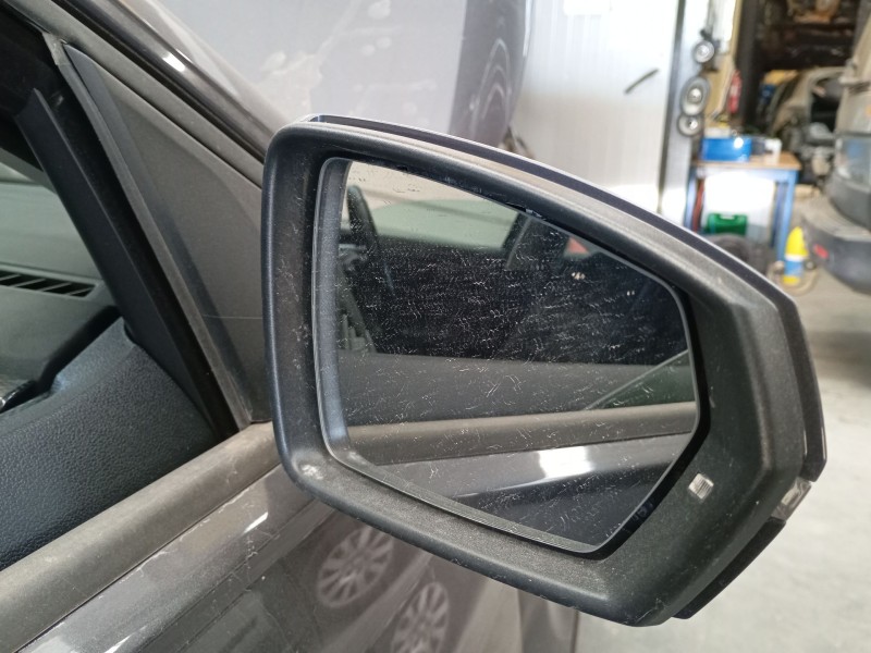 Recambio de retrovisor derecho electrico para volkswagen polo vi (aw1, bz1, ae1) 1.0 tsi referencia OEM IAM   