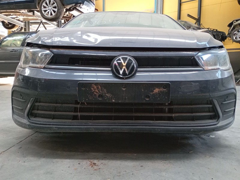 Recambio de paragolpes delantero para volkswagen polo vi (aw1, bz1, ae1) 1.0 tsi referencia OEM IAM   