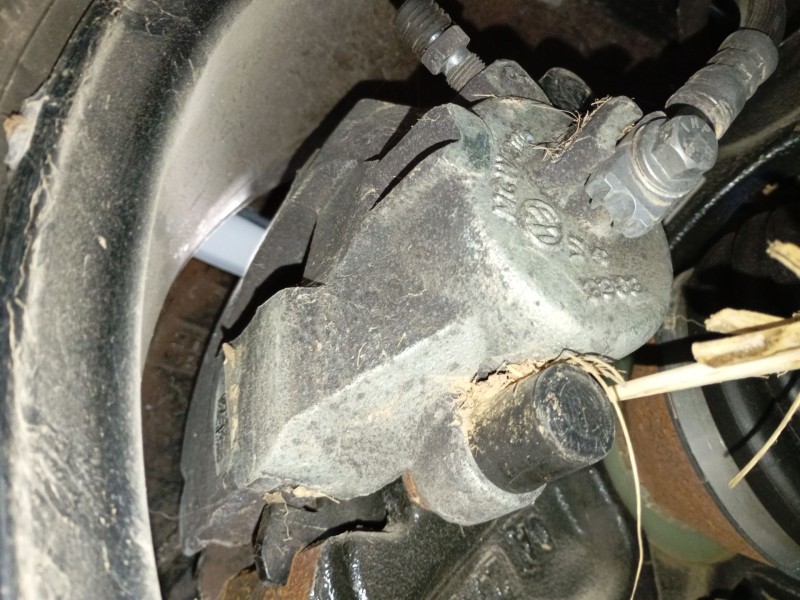 Recambio de pinza freno delantera derecha para volkswagen polo vi (aw1, bz1, ae1) 1.0 tsi referencia OEM IAM   