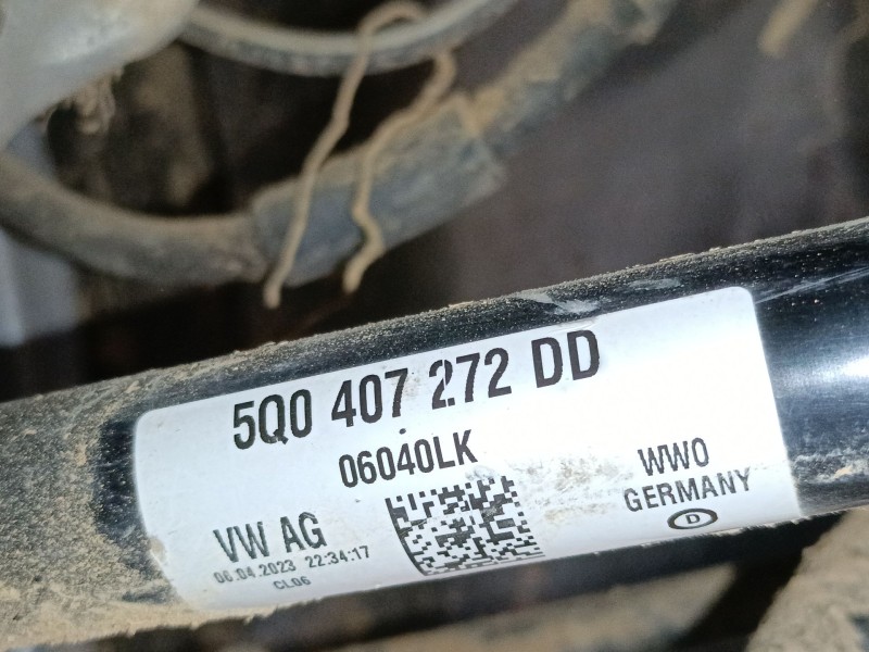 Recambio de transmision delantera derecha para skoda karoq (nu7, nd7) 1.5 tsi referencia OEM IAM 5Q0407272DD  