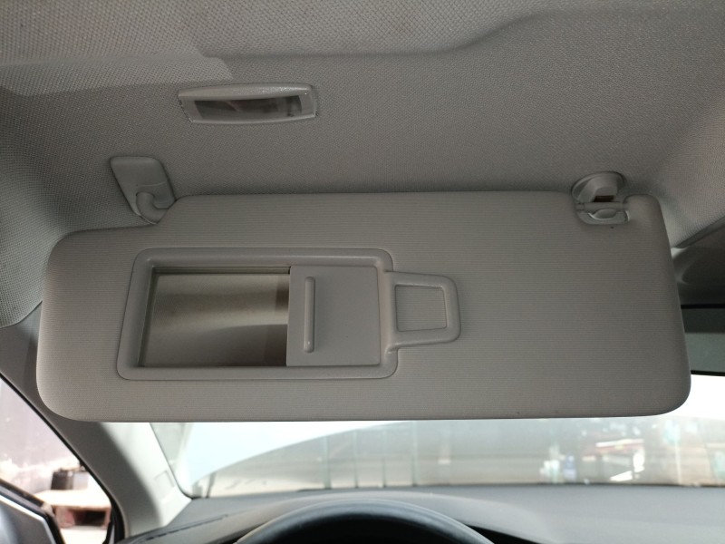 Recambio de parasol izquierdo para volkswagen polo vi (aw1, bz1, ae1) 1.0 tsi referencia OEM IAM   