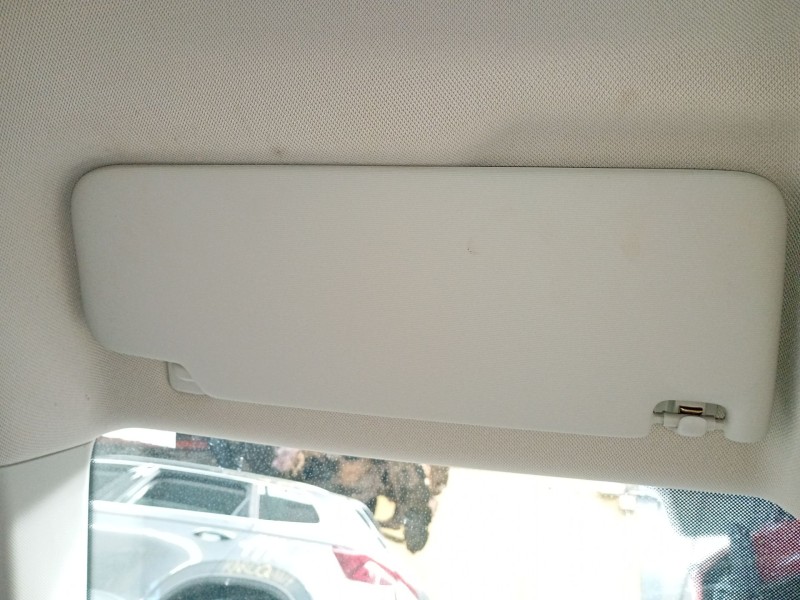 Recambio de parasol izquierdo para volkswagen polo vi (aw1, bz1, ae1) 1.0 tsi referencia OEM IAM   