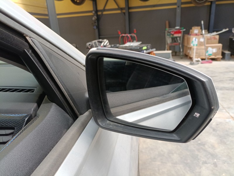 Recambio de retrovisor derecho electrico para volkswagen polo vi (aw1, bz1, ae1) 1.0 tsi referencia OEM IAM   