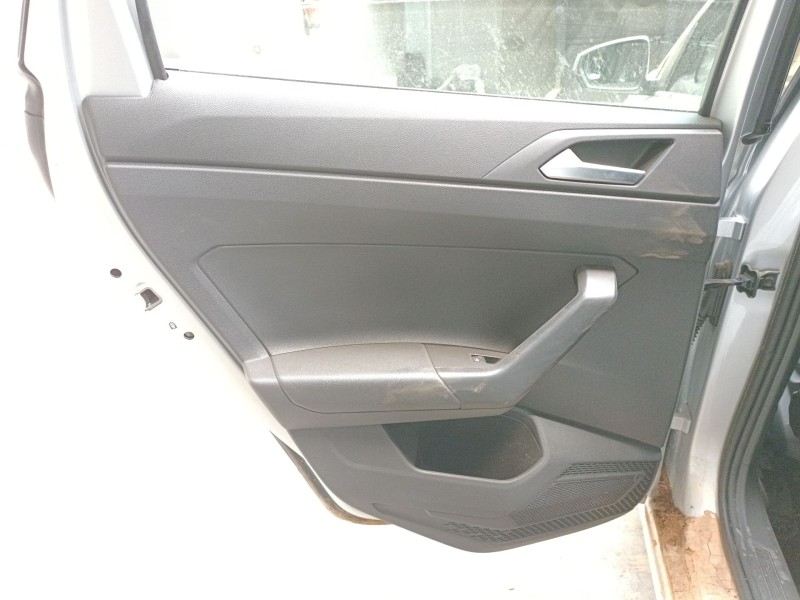 Recambio de guarnecido puerta trasera izquierda para volkswagen polo vi (aw1, bz1, ae1) 1.0 tsi referencia OEM IAM   