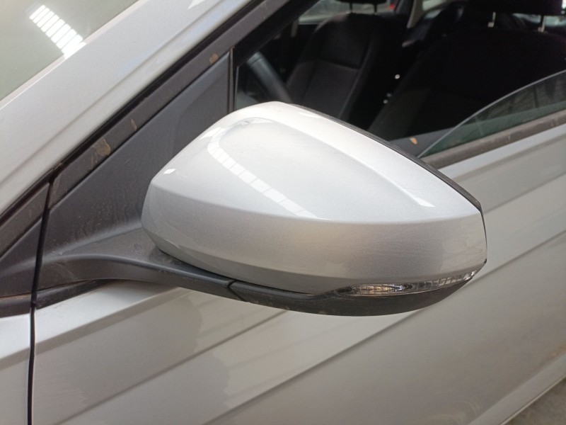 Recambio de retrovisor izquierdo electrico para volkswagen polo vi (aw1, bz1, ae1) 1.0 tsi referencia OEM IAM   