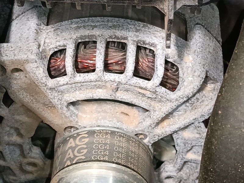 Recambio de alternador para volkswagen polo vi (aw1, bz1, ae1) 1.0 tsi referencia OEM IAM   