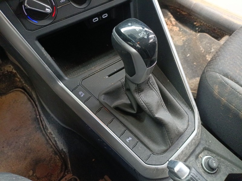 Recambio de palanca cambio para volkswagen polo vi (aw1, bz1, ae1) 1.0 tsi referencia OEM IAM   