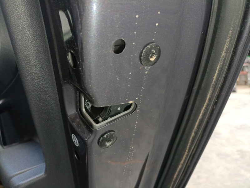 Recambio de cerradura puerta trasera derecha para volkswagen polo vi (aw1, bz1, ae1) 1.0 tsi referencia OEM IAM   