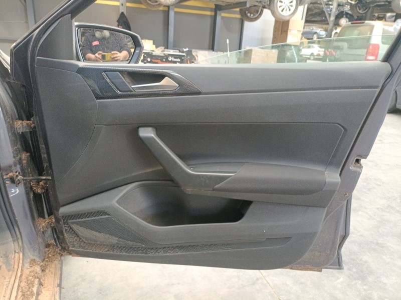 Recambio de guarnecido puerta delantera derecha para volkswagen polo vi (aw1, bz1, ae1) 1.0 tsi referencia OEM IAM   