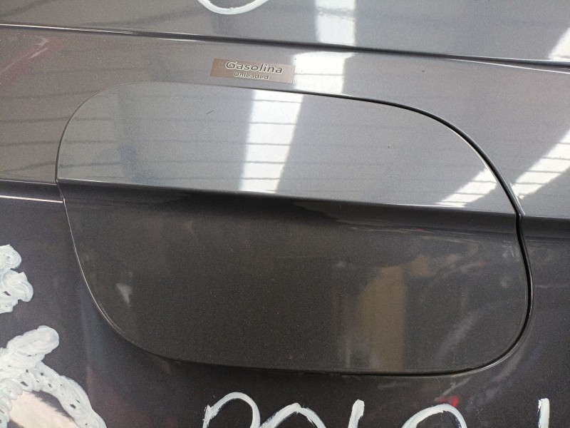 Recambio de tapa exterior combustible para volkswagen polo vi (aw1, bz1, ae1) 1.0 tsi referencia OEM IAM   