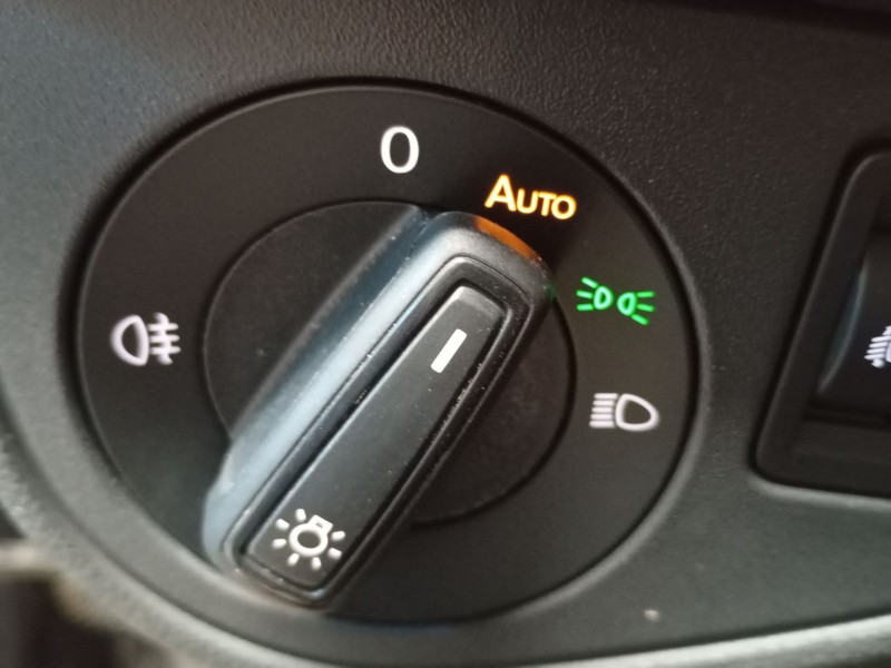 Recambio de mando luces para volkswagen polo vi (aw1, bz1, ae1) 1.0 tsi referencia OEM IAM   