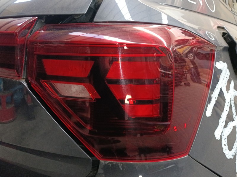 Recambio de piloto trasero derecho para volkswagen polo vi (aw1, bz1, ae1) 1.0 tsi referencia OEM IAM   