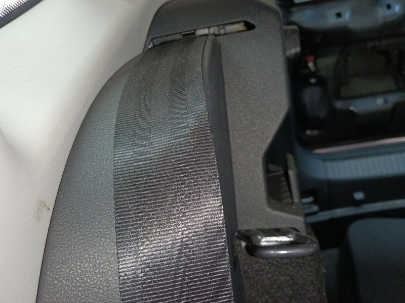 Recambio de cinturon seguridad trasero derecho para volkswagen polo vi (aw1, bz1, ae1) 1.0 tsi referencia OEM IAM   