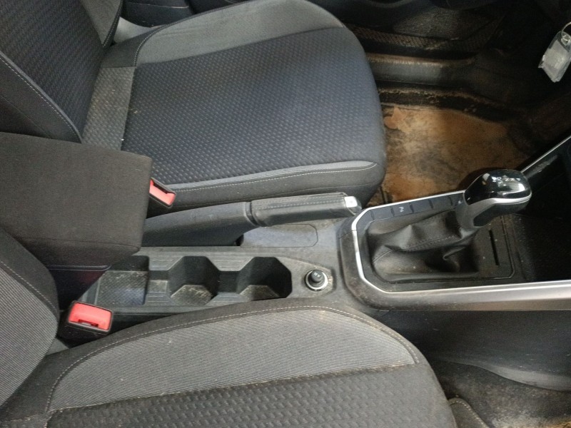 Recambio de consola central para volkswagen polo vi (aw1, bz1, ae1) 1.0 tsi referencia OEM IAM   