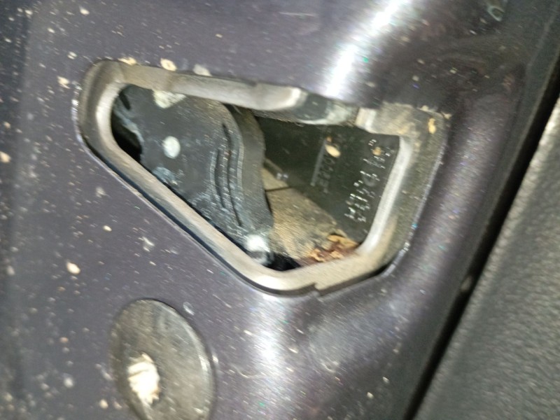 Recambio de cerradura puerta delantera izquierda para volkswagen polo vi (aw1, bz1, ae1) 1.0 tsi referencia OEM IAM   