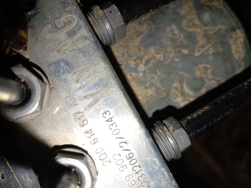 Recambio de abs para volkswagen polo vi (aw1, bz1, ae1) 1.0 tsi referencia OEM IAM 2Q0614517AP  