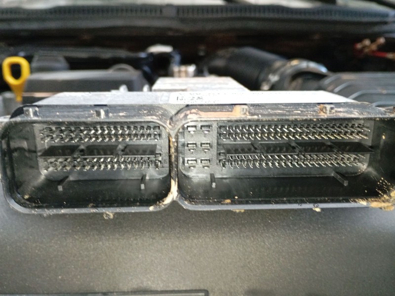 Recambio de centralita motor uce para volkswagen polo vi (aw1, bz1, ae1) 1.0 tsi referencia OEM IAM 05C907394D 42022454 