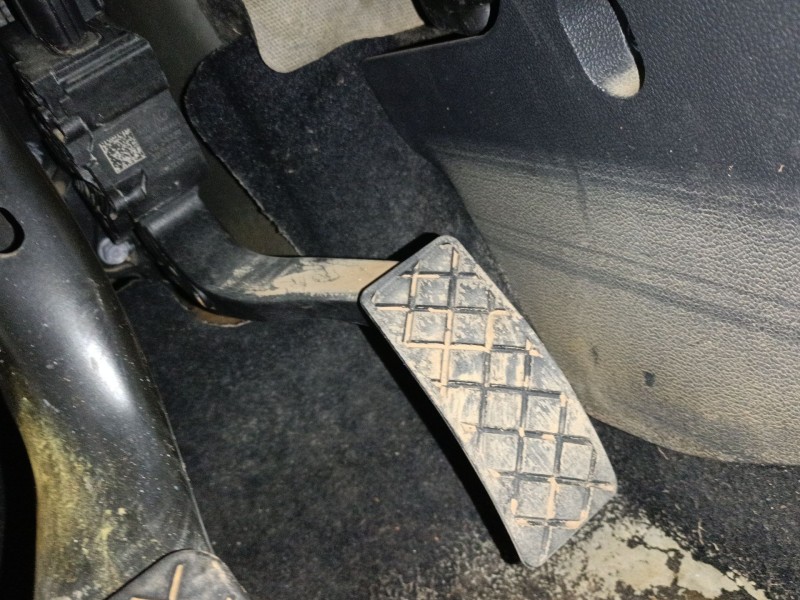 Recambio de pedal acelerador para volkswagen polo vi (aw1, bz1, ae1) 1.0 tsi referencia OEM IAM   